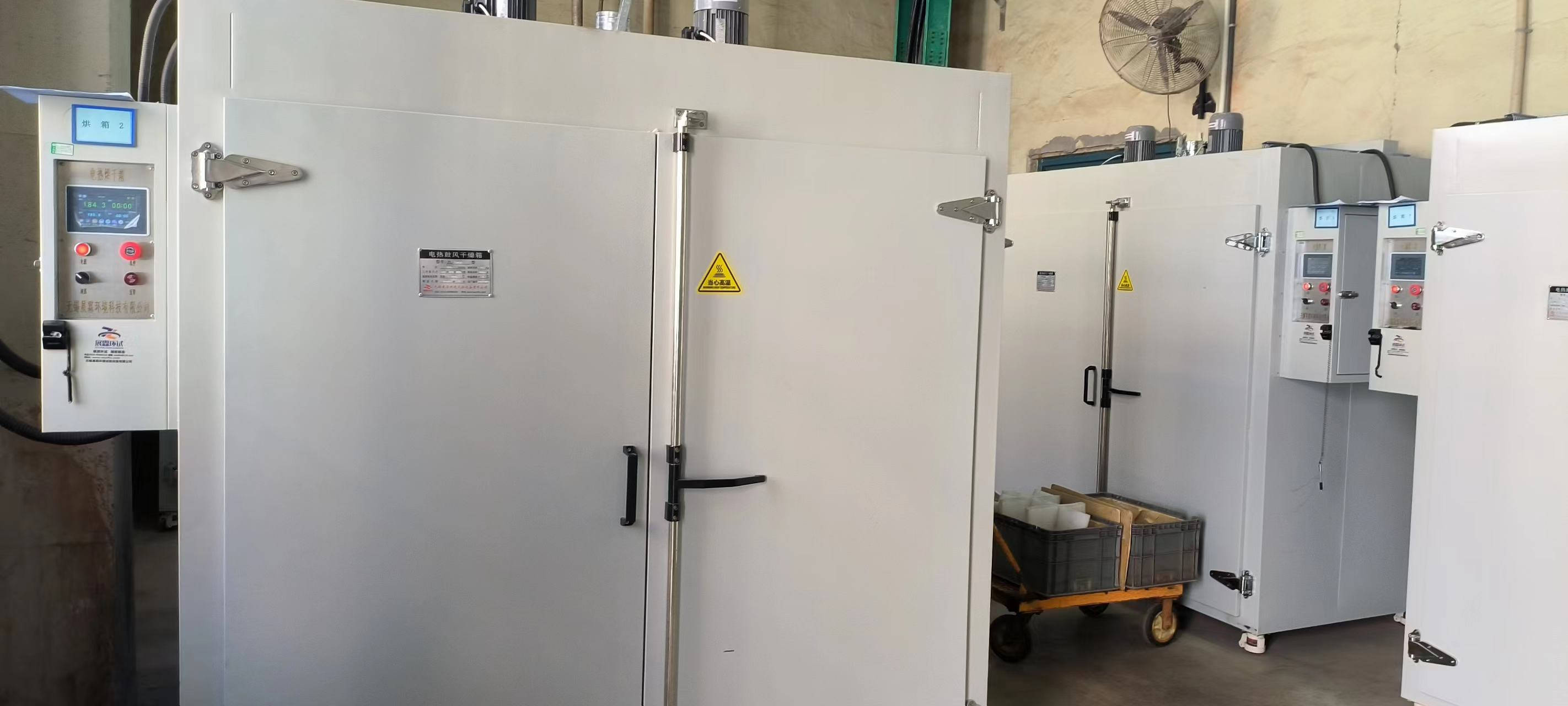 大型烘箱非標(biāo)定制